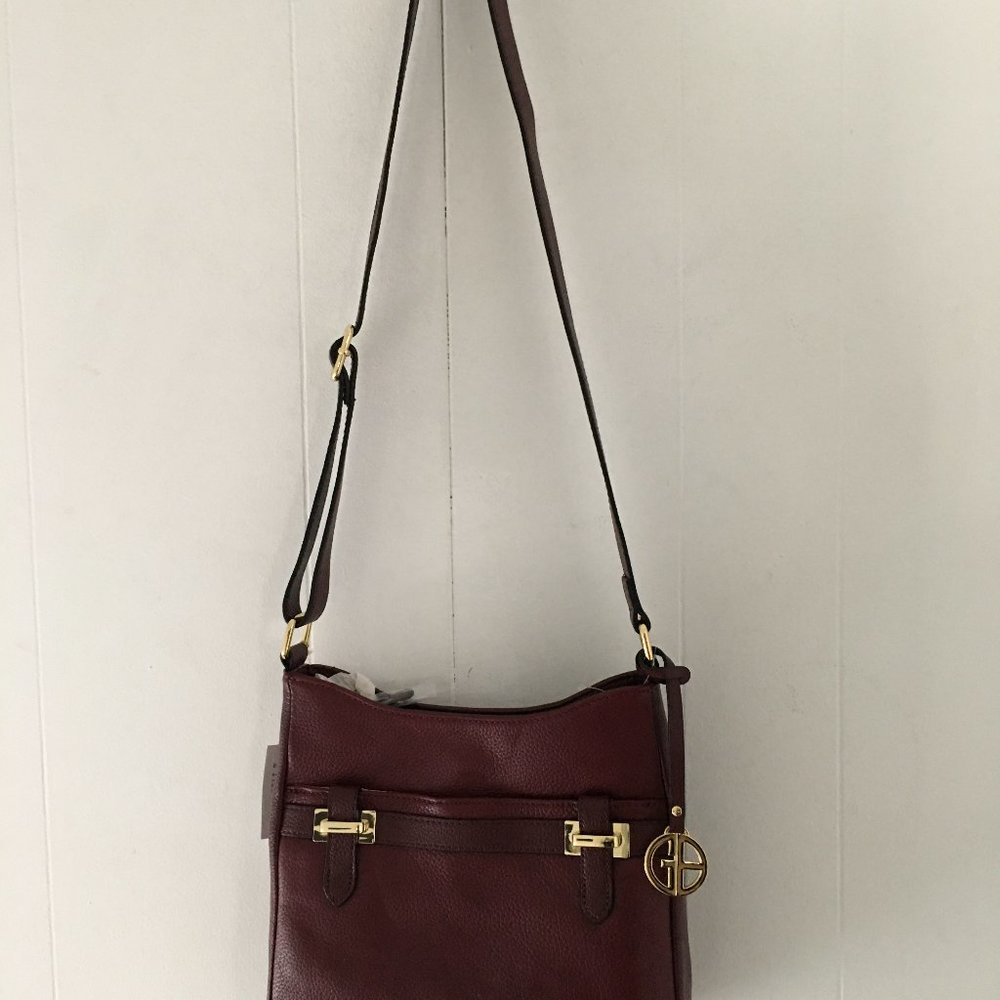 Giani Bernini Pebble Bridle Crossbody - Wine/Gold